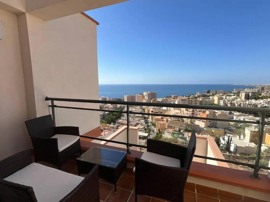 Espacioso Duplex Con Terraza Y Vistas Aguadulce  0*, Aguadulce (Almeria)