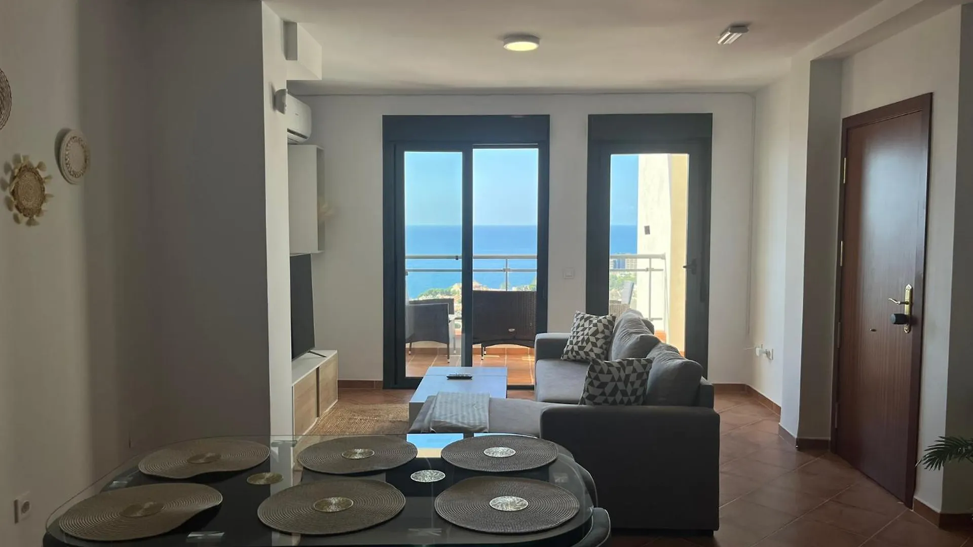 Espacioso Duplex Con Terraza Y Vistas Aguadulce  Appartement